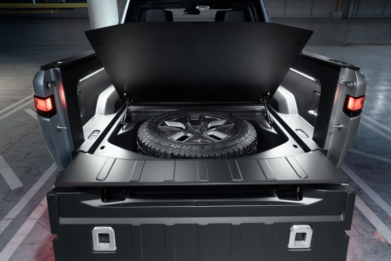 Illustration for article titled Rivian R1T: The Electric Pickup With a Front Trunk That Does 0 to 60 MPH in 3 Seconds